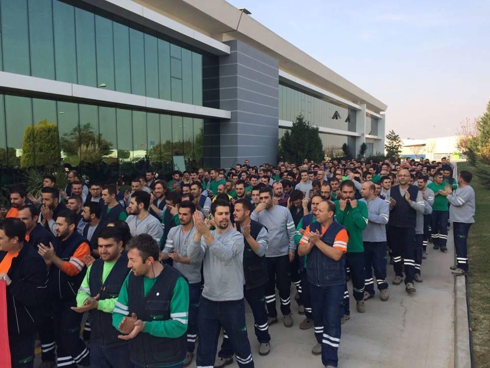 130 thousand metalworkers in Turkey win partial victory despite government ban on strike