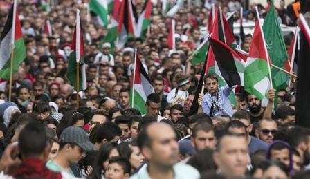 "¡Palestina está hirviendo! ¡Movimiento obrero y socialistas! ¡Adelante por la solidaridad con el pueblo palestino!"