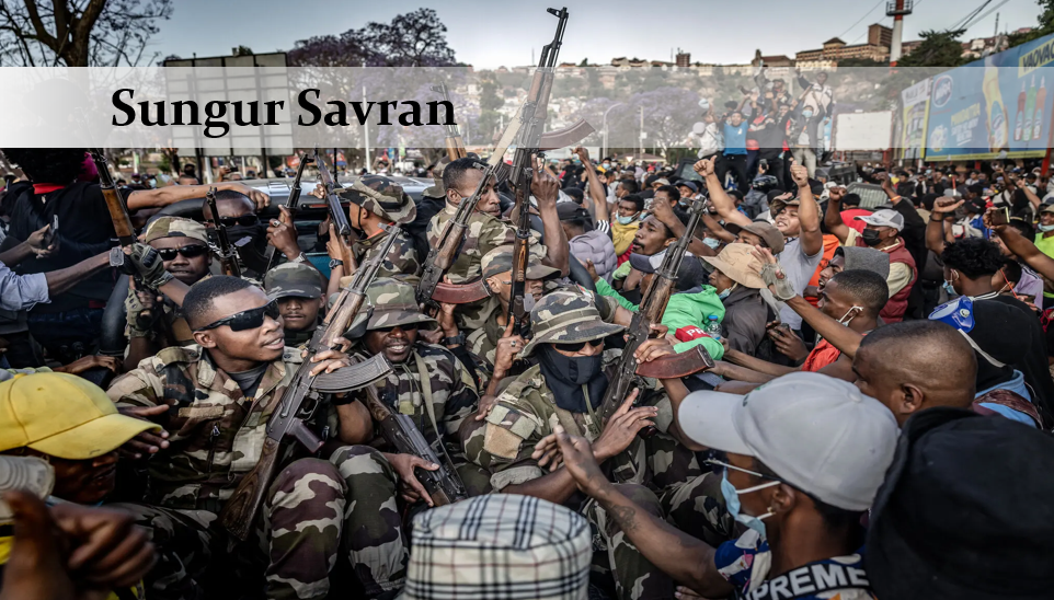 A new blow to Françafrique: The pre-revolutionary situation in Madagascar